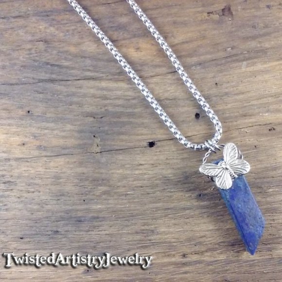 Butterfly and Lapis Lazuli Shard Pendant Necklace - Picture 4 of 7